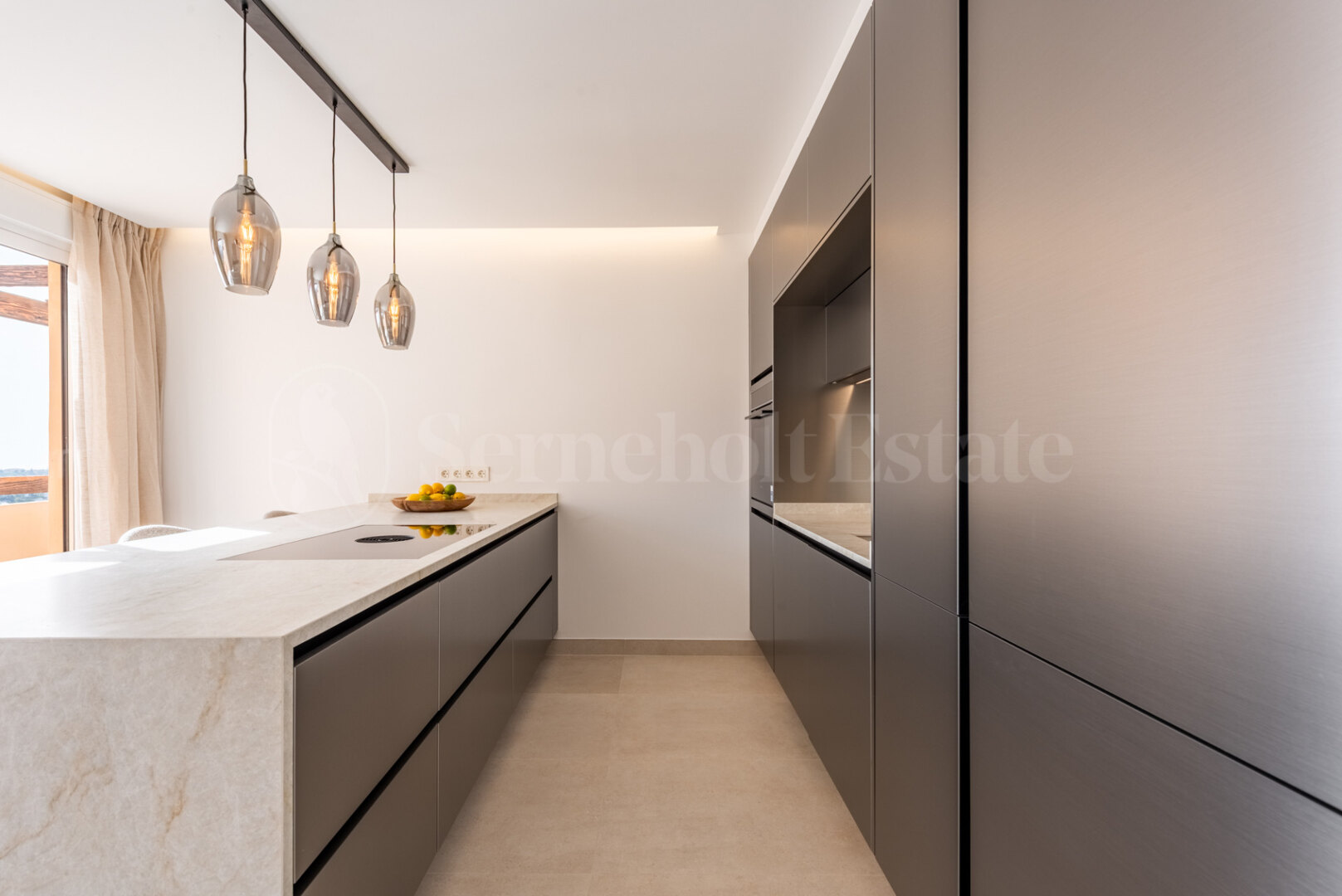 Apartment for sale in Las Lomas Del Conde Luque, Benahavís view