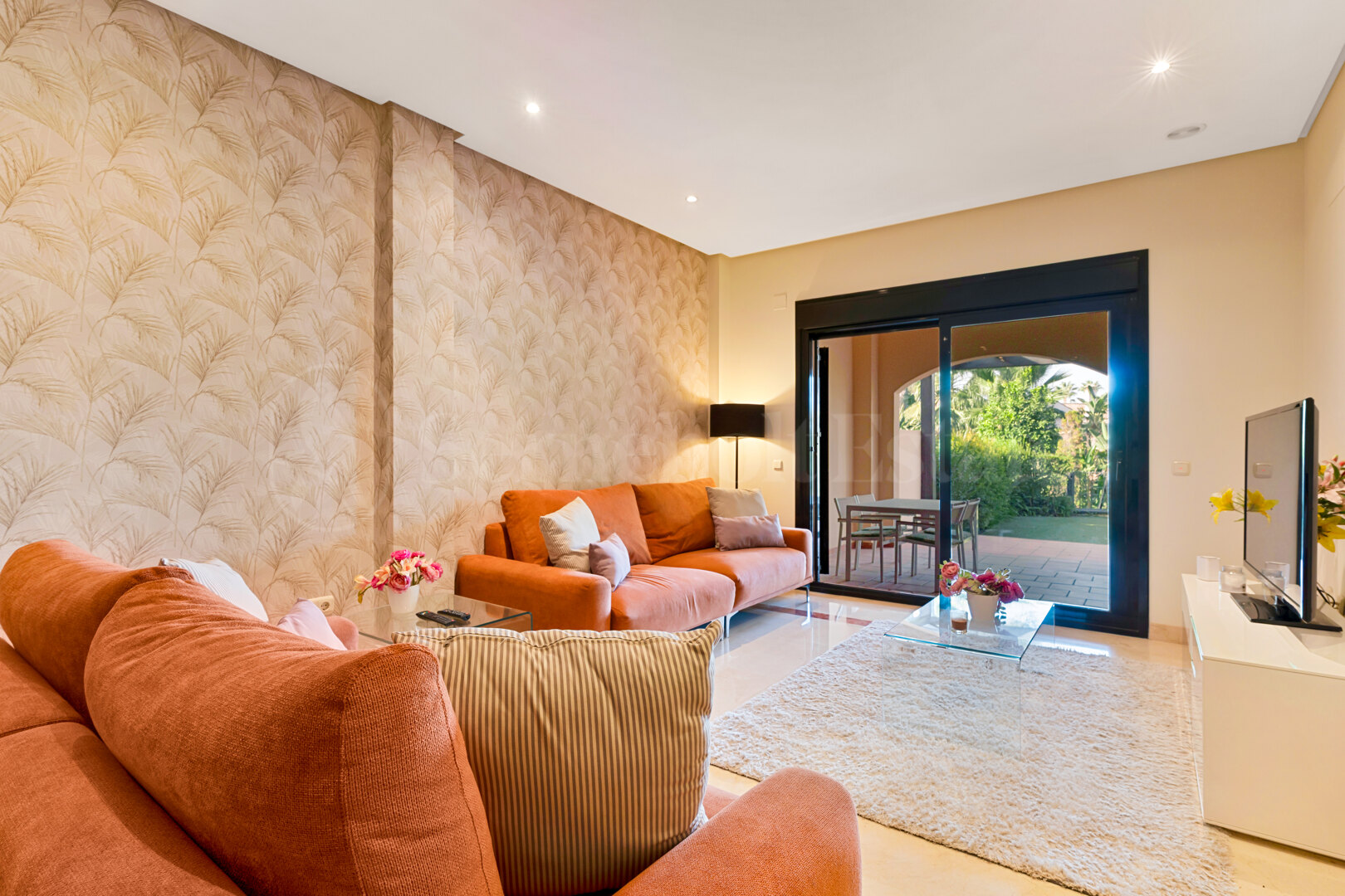 Apartment for sale in Puerto Banus, Marbella view