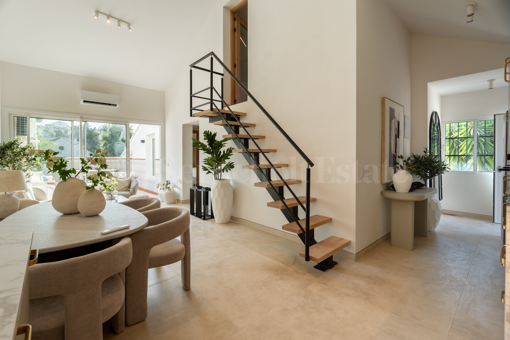 Apartment for sale in Nueva Andalucia, Marbella view