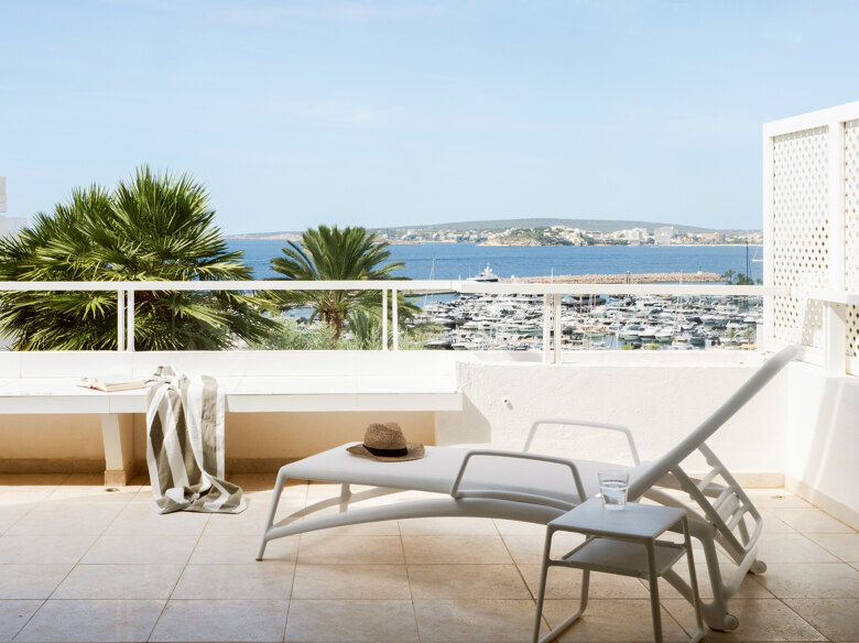 Elegant Living in Las Terrazas
