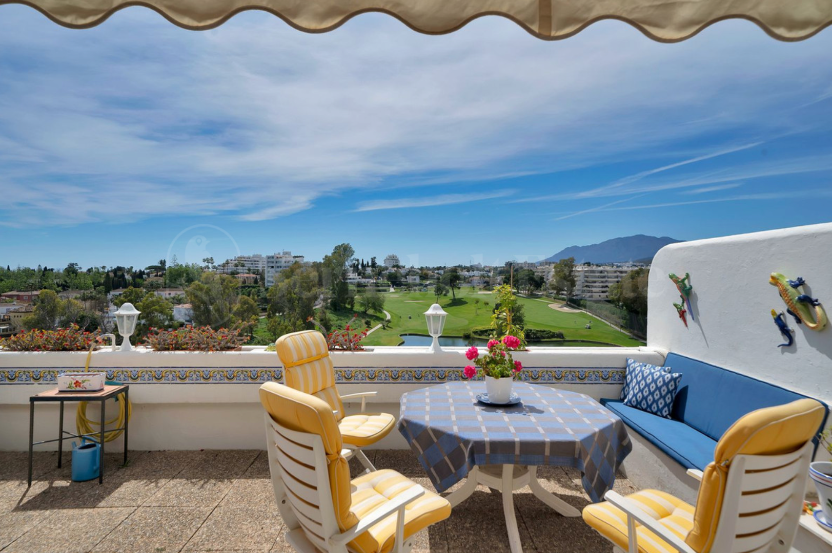 Apartment for sale in Guadalmina Alta, Marbella view