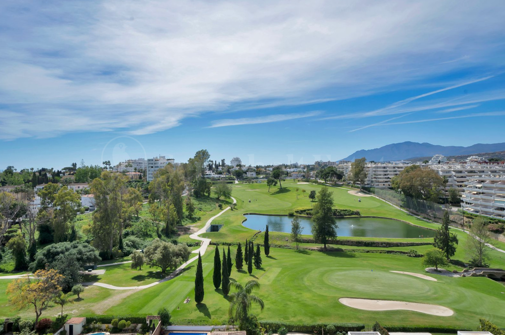 Apartment for sale in Guadalmina Alta, Marbella