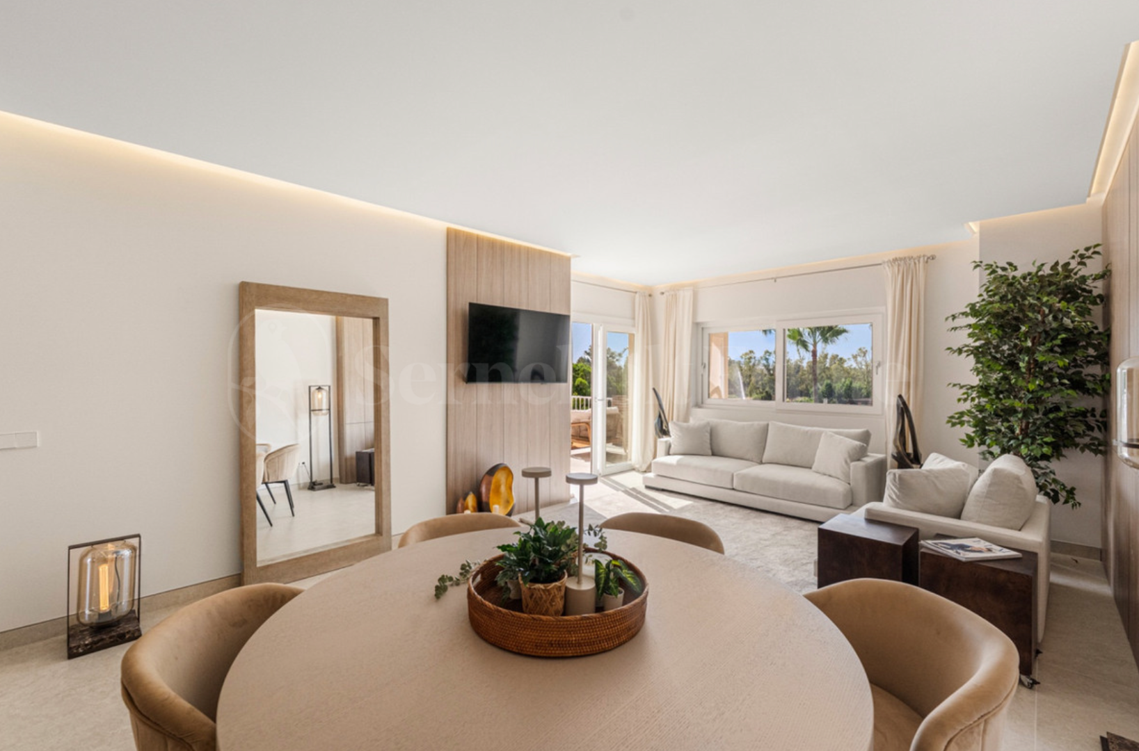 Apartment for sale in Nueva Andalucia, Marbella view