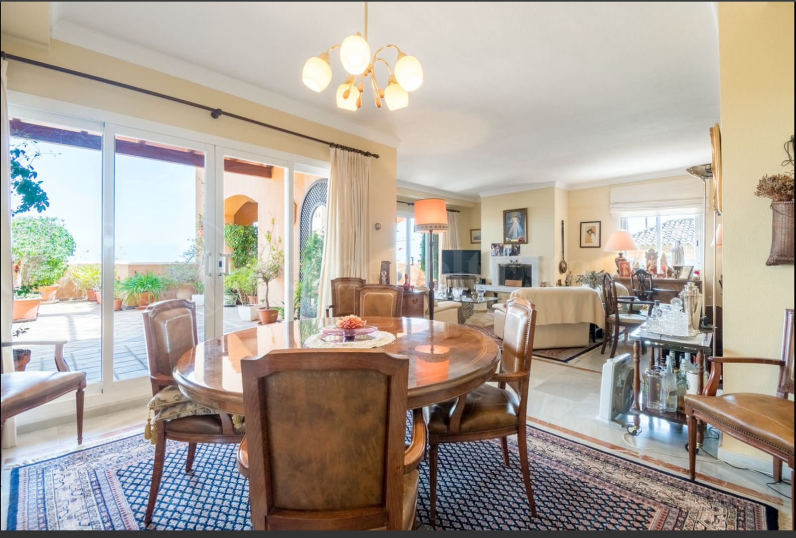 Apartment for sale in Nueva Andalucia, Marbella view