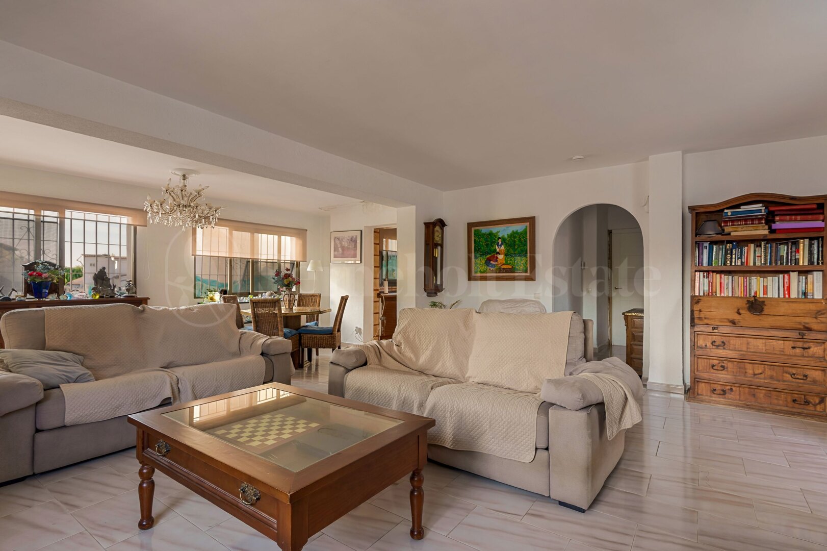 House for sale in Nueva Andalucia, Marbella view