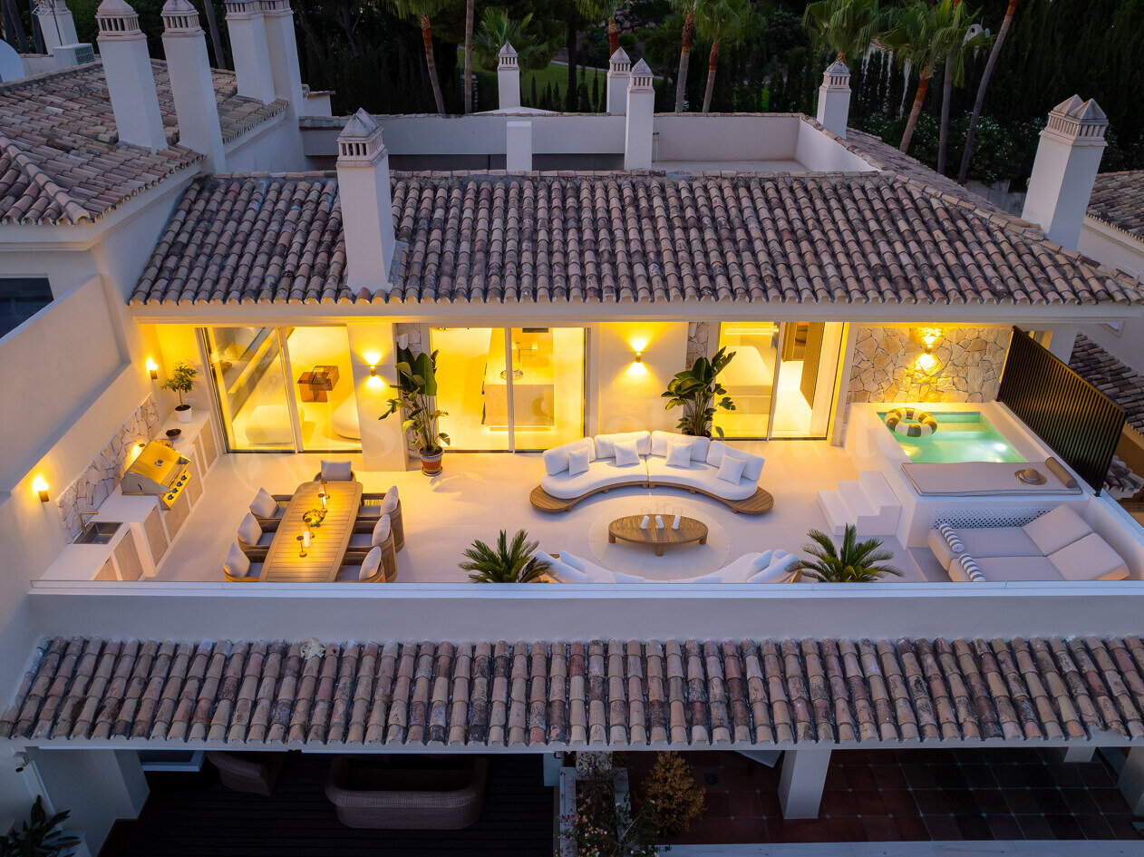 Apartment for sale in Marbella Golden Mile, Marbella