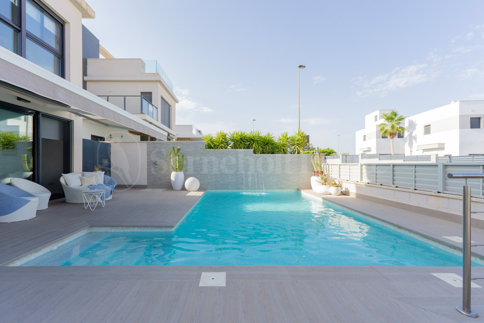 House for sale in San Miguel De Salinas view