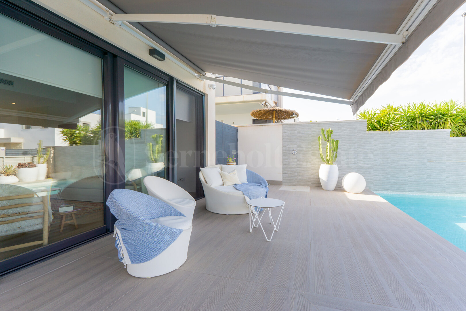 House for sale in San Miguel De Salinas view