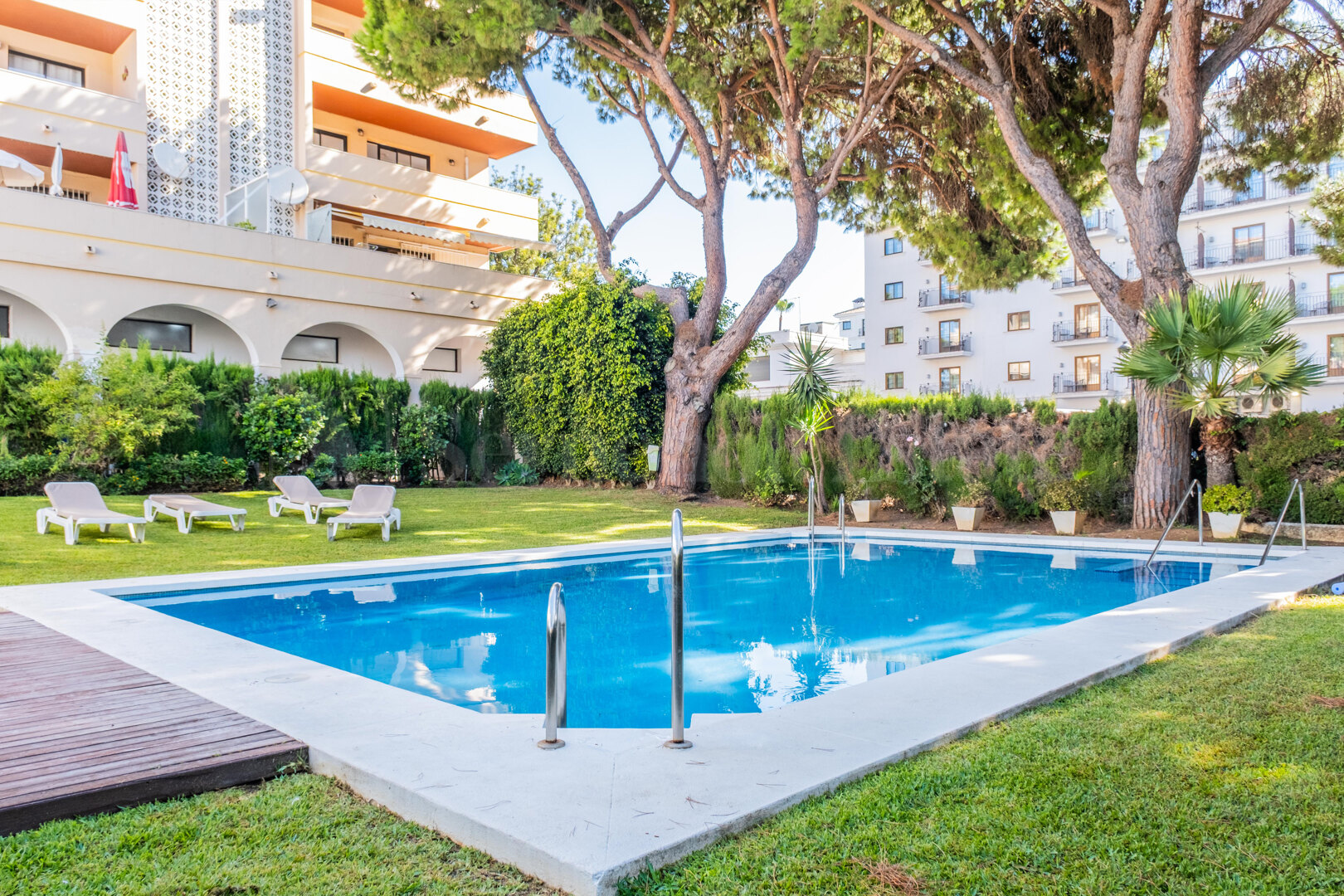 Apartment for sale in Nueva Andalucia, Marbella view
