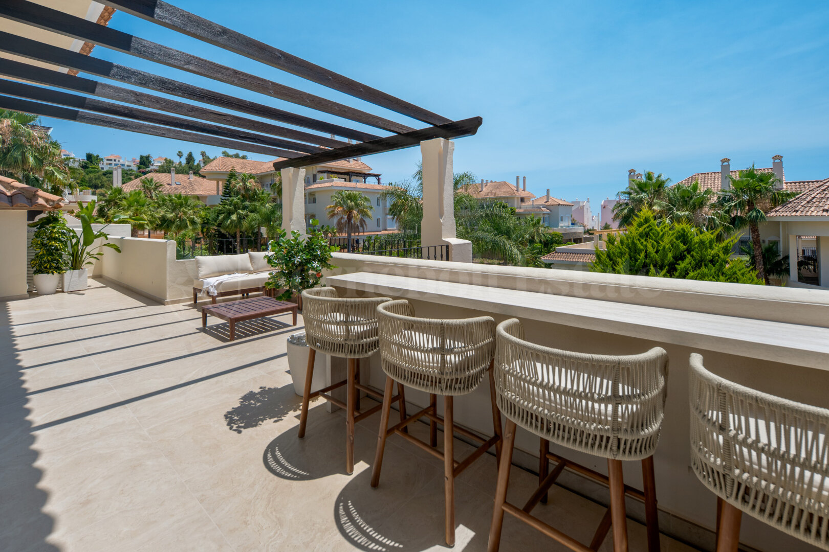 Apartment for sale in Nueva Andalucia, Marbella view