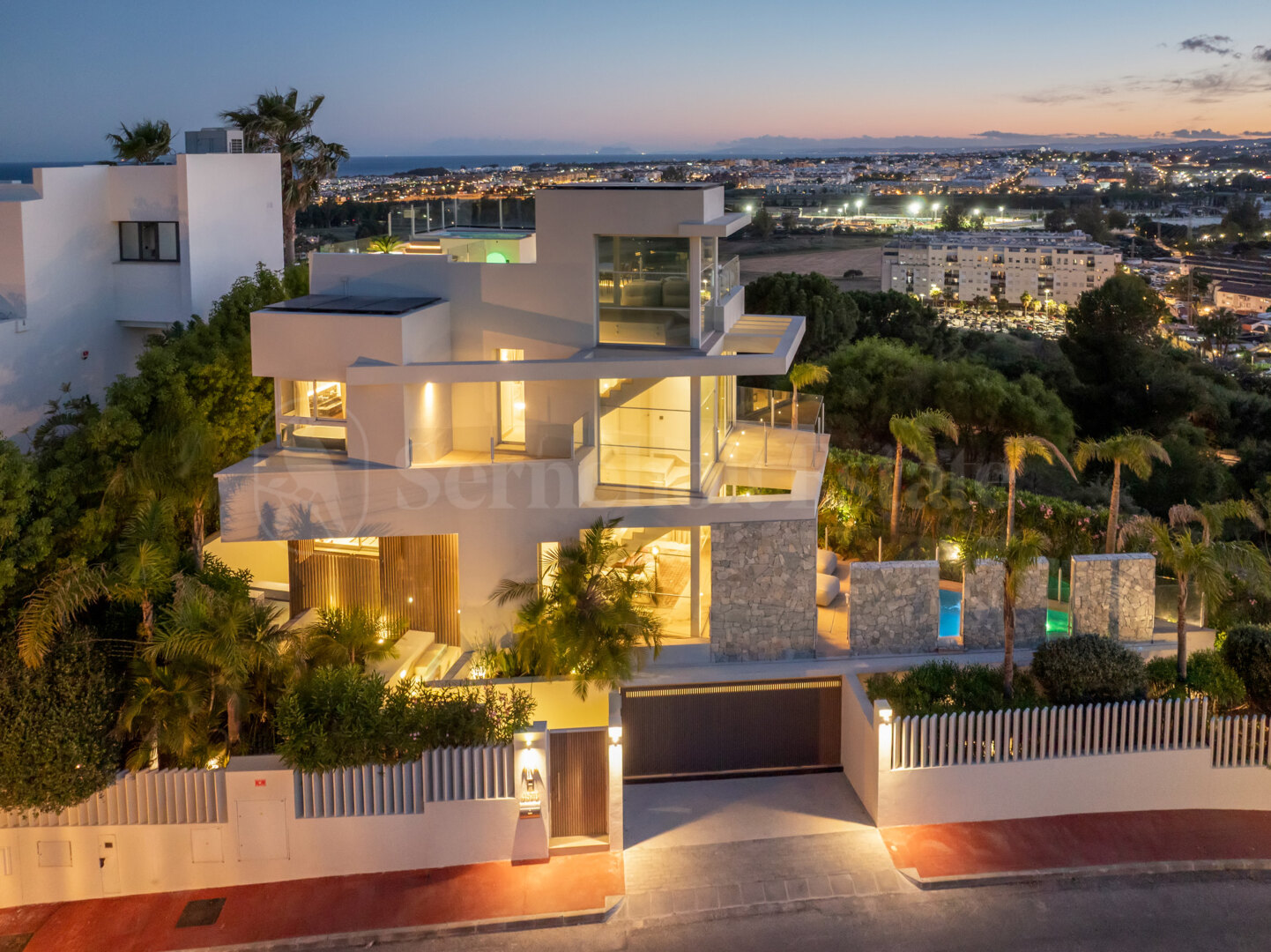 House for sale in Nueva Andalucia, Marbella