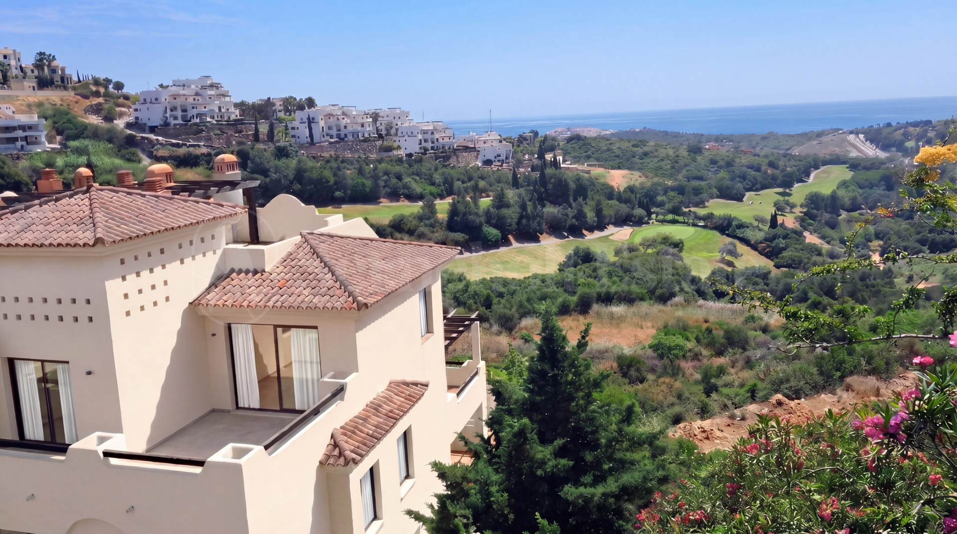 Apartment for sale in Dona Julia, Casares