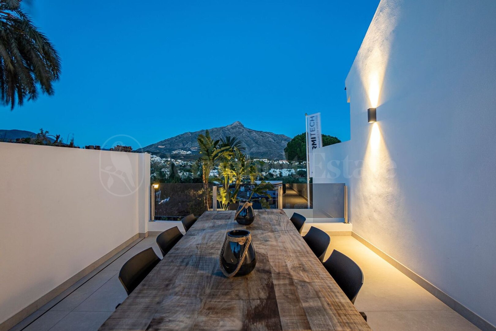 House for sale in Nueva Andalucia, Marbella view