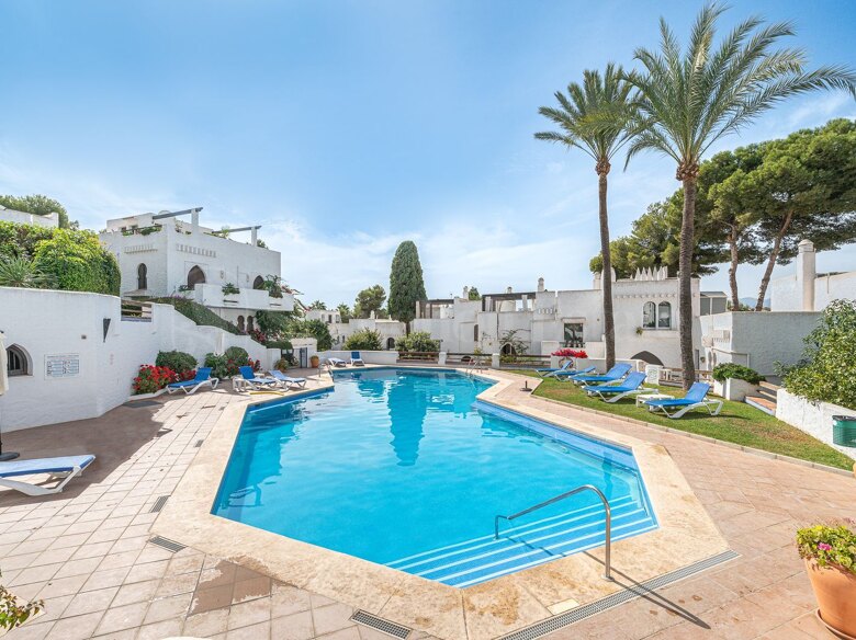 Exceptionellt radhus med flexibel levnadsstandard nära Puerto Banús