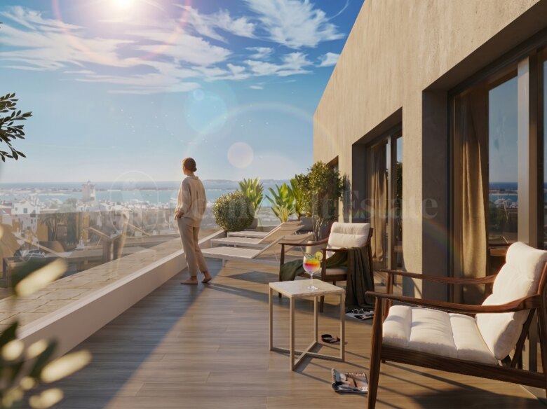 One-Bedroom Penthouse with Private Solarium & Premium Amenities