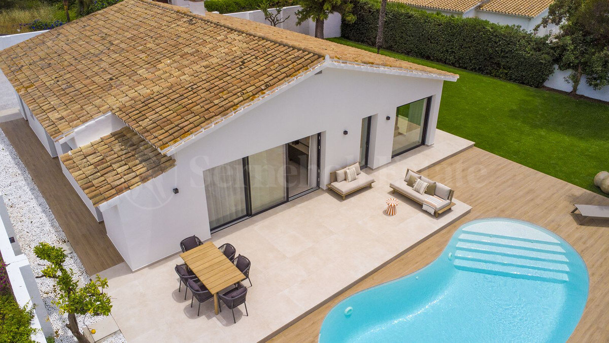 House for sale in Estepona East, Estepona view