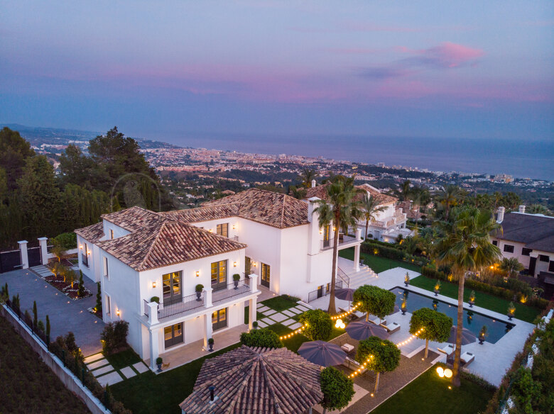 Detached Villa For Sale In Sierra Blanca