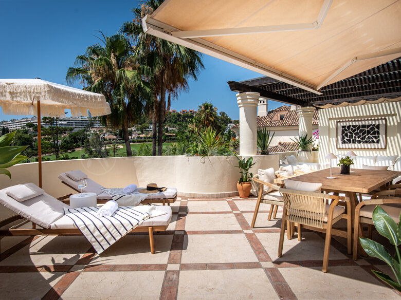 Atico Duplex en venta en Nueva Andalucia, Marbella
