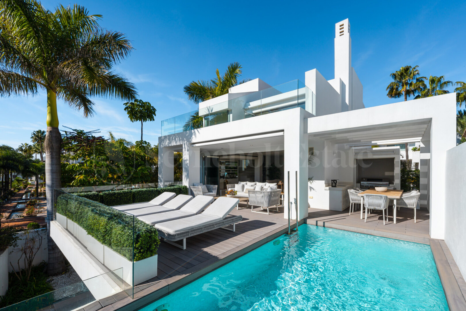 House for sale in Marbella Golden Mile, Marbella view