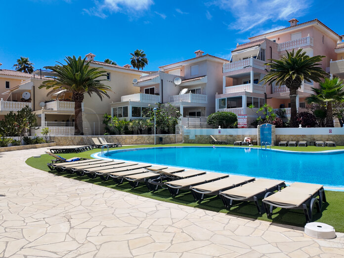 Charming Property with Spacious Balcony and Coastal Views