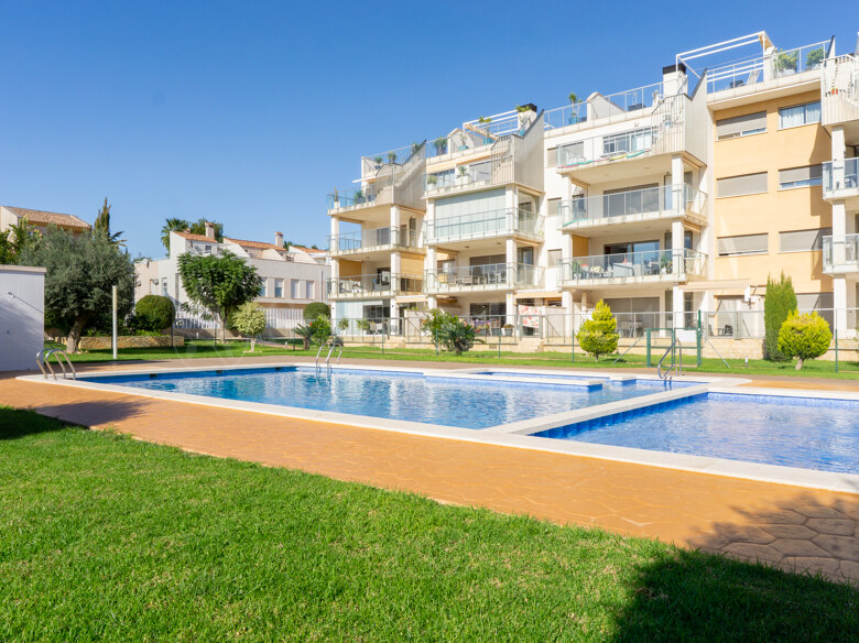Moderne Erdgeschosswohnung in Villamartin Gardens, Orihuela Costa