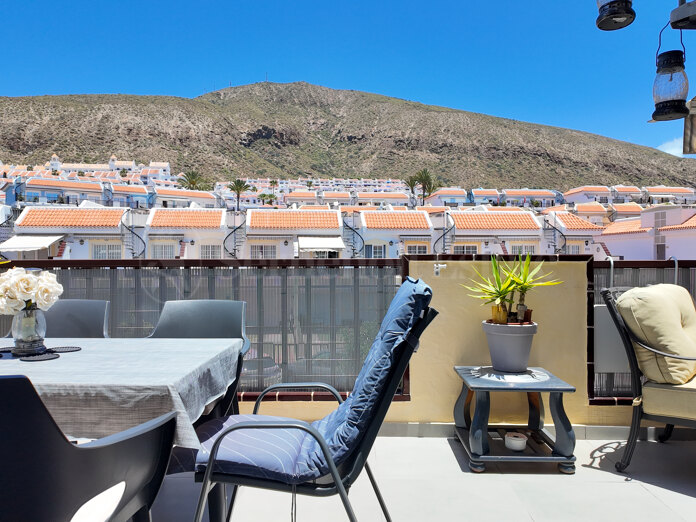 Beautiful Penthouse in El Mirador complex