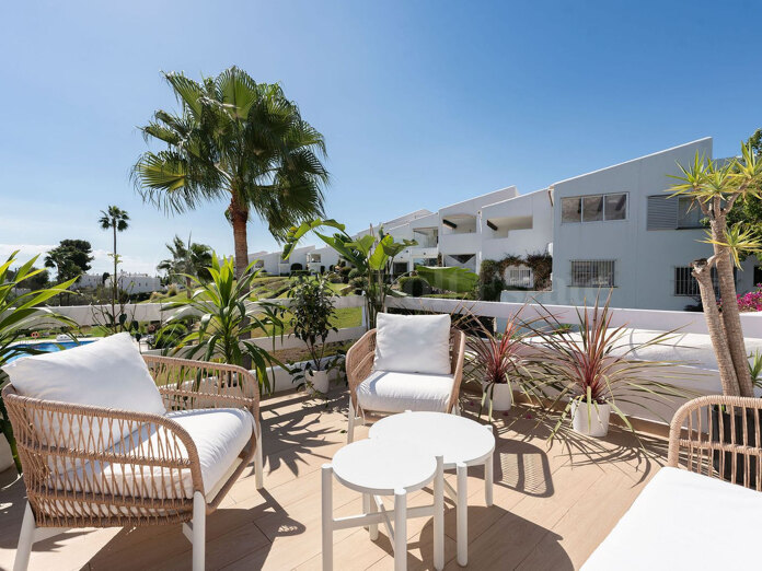 Duplex Penthouse in Nueva Andalucía