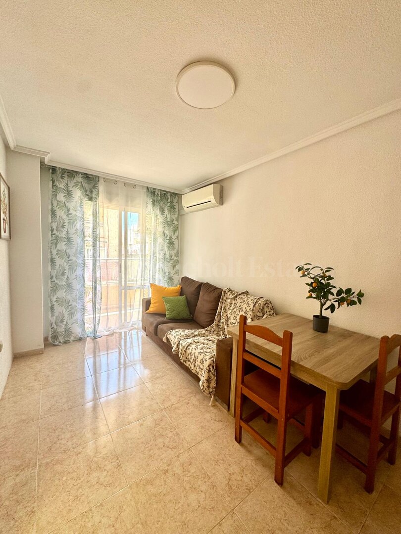 Apartment for sale in Torrevieja