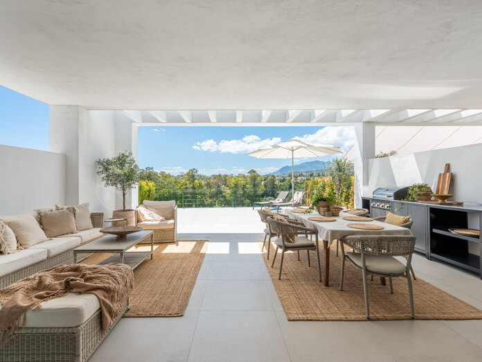 Vida moderna con vistas al atardecer en una de las zonas más deseadas de Marbella, San Pedro de Alcántara.