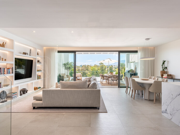 Modern living with sunset views in one of Marbella’s most desirable locations.