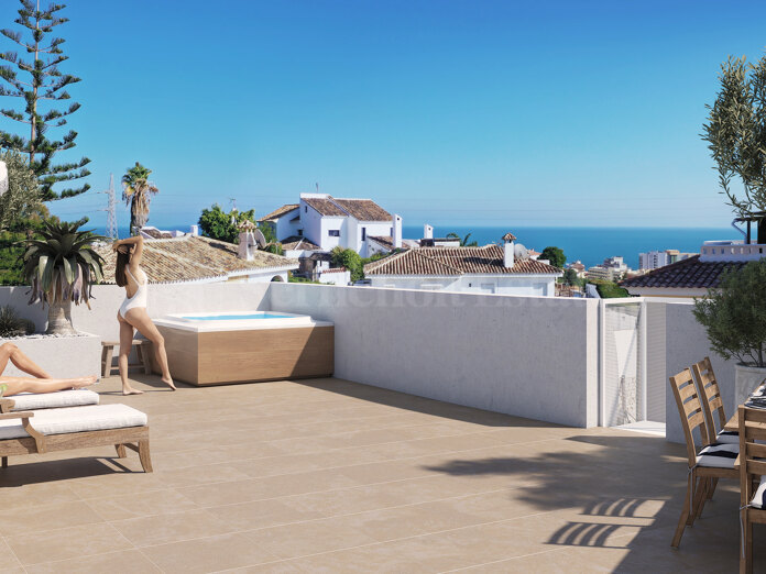 New modern 4 bedroom penthouse with resort-style amenities in Los Pacos, Fuengirola