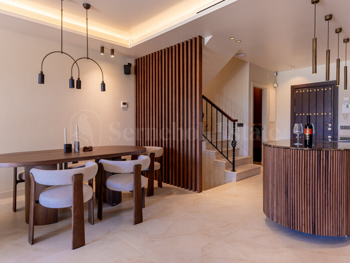 Townhouse Altos de Puente Romano