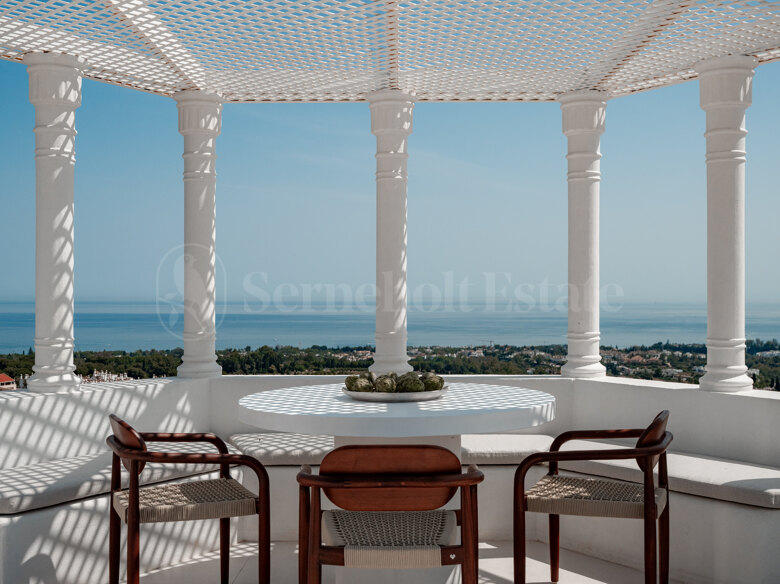 Penthouse Golden Mile