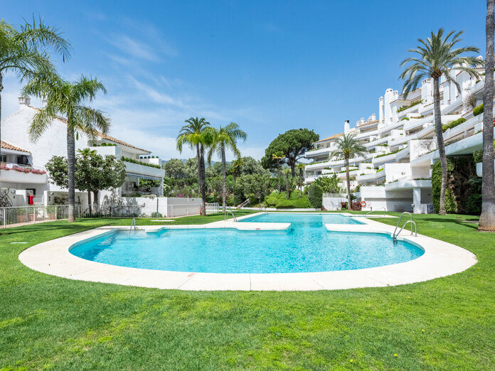 Duplex-Wohnung zu verkaufen in Marbella Ost