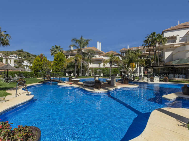 Aloha Hill Club