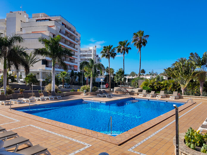 Luminoso y espacioso apartamento en planta baja, a solo unos pasos de la playa