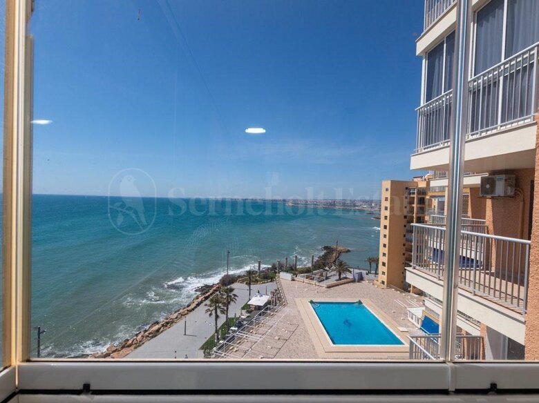 Frontline Renovated Apartment with Panoramic Sea Views in Playa del Cura