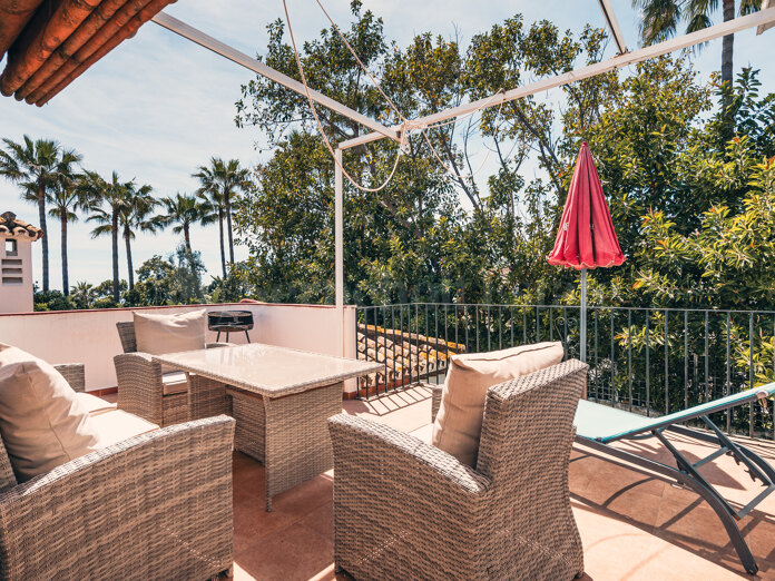 Wohnung zu verkaufen in Estepona Ost