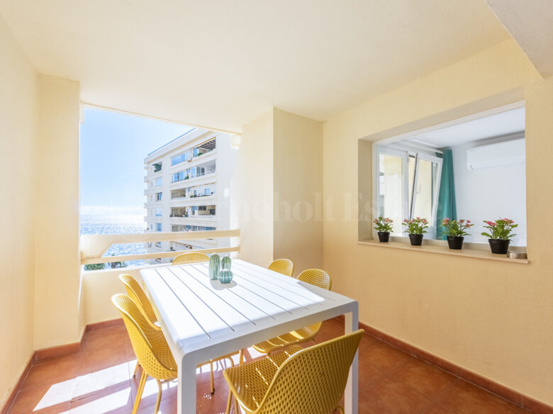 Apartment in the center of Marbella with sea views