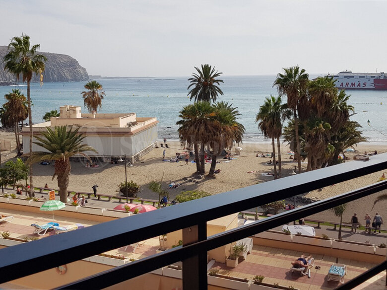 Beachfront Apartment in Los Cristianos with Stunning Views