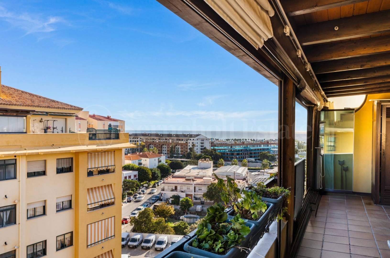 Apartment for sale in San Pedro De Alcantara, Marbella view