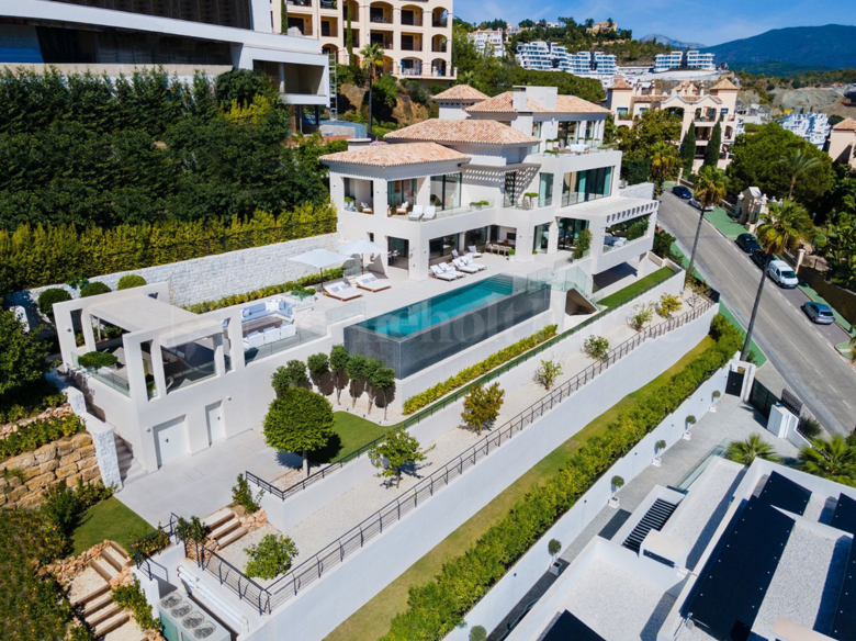 Villa for sale