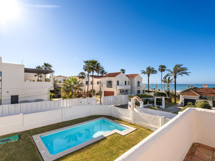 Villa zu verkaufen in Marbesa, Marbella Ost