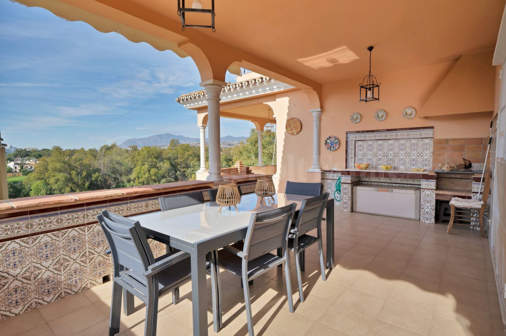 House for sale in San Pedro De Alcantara, Marbella view