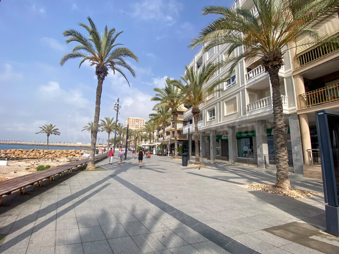 Einzigartige Strandwohnung im Herzen von Torrevieja