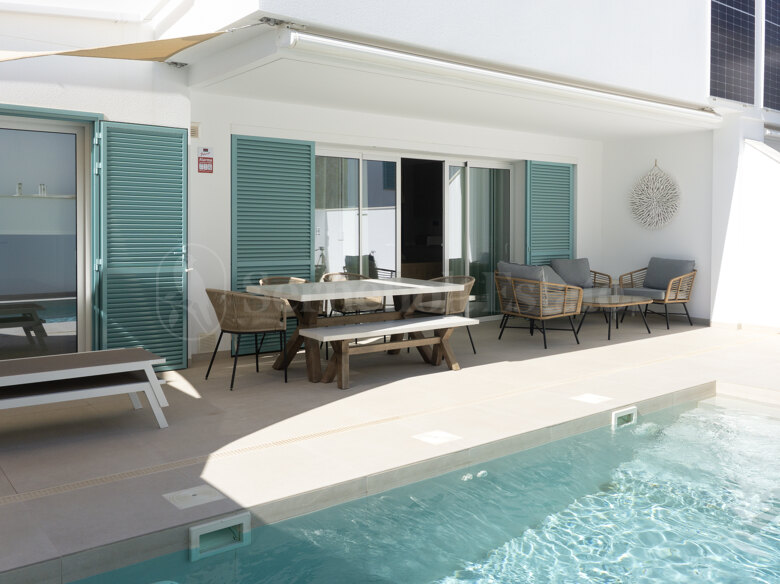 Apartamento moderno de 3 dormitorios en planta baja en Pilar de la Horadada