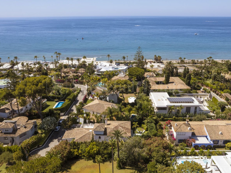 Exceptional 5-Bedroom Luxury Villa Steps from the Beach in Los Monteros Playa, Marbella