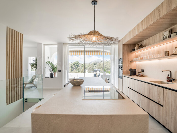 Ground Floor Duplex zu verkaufen in Eagles Village, Benahavis