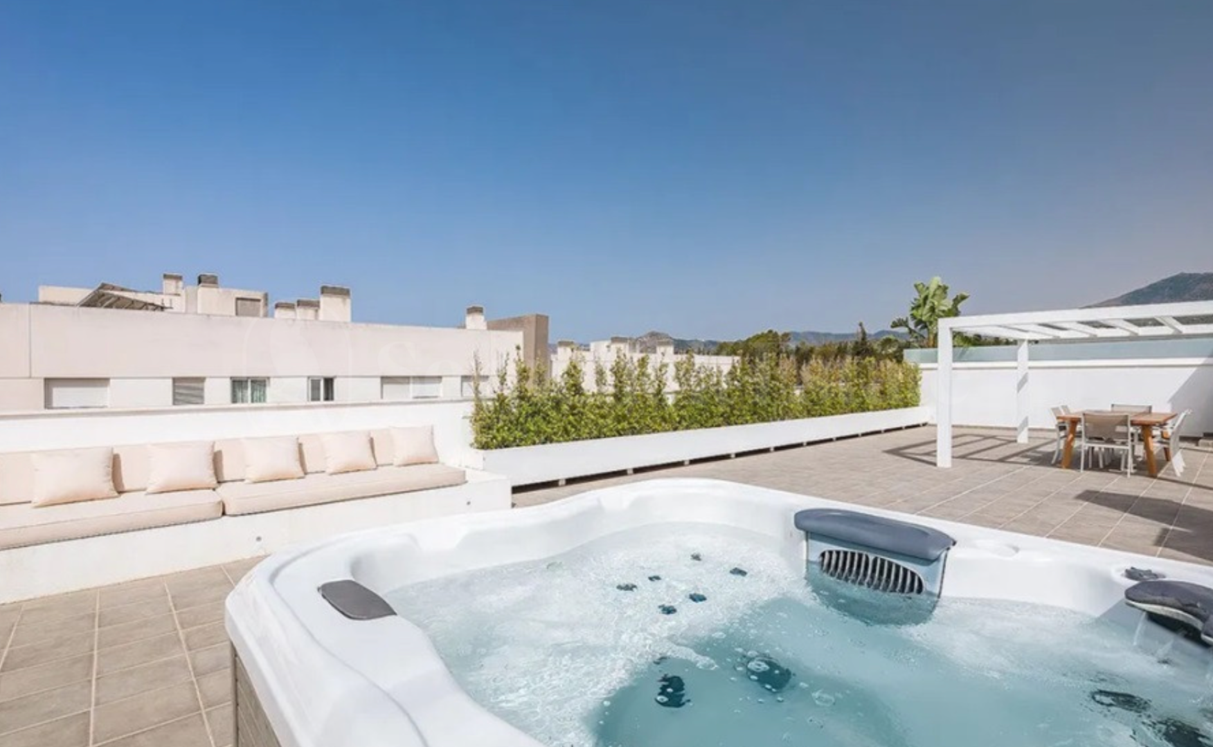 Apartment for sale in San Pedro De Alcantara, Marbella view