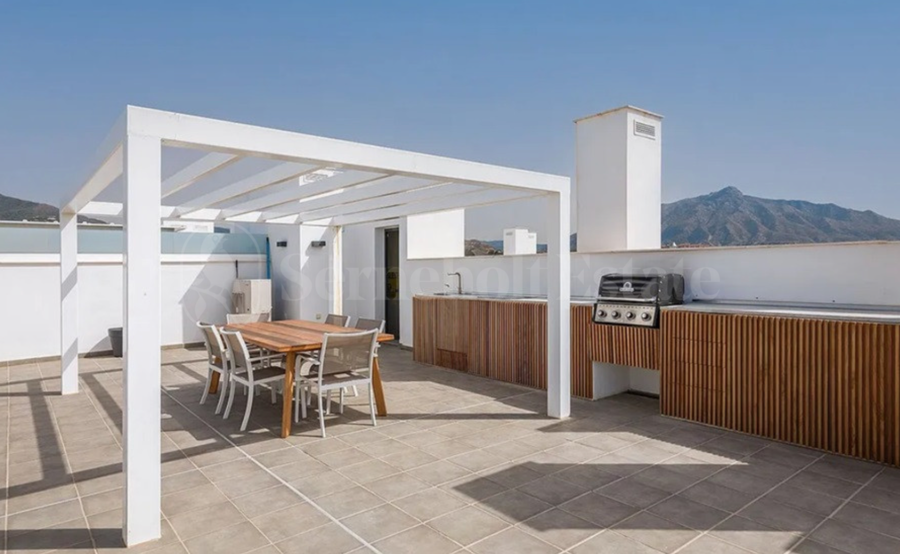 Apartment for sale in San Pedro De Alcantara, Marbella view